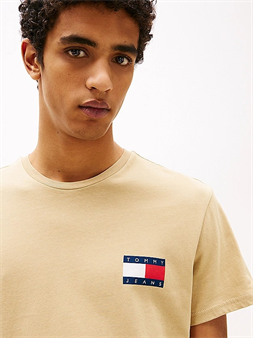 Tommy Jeans Camiseta de corte slim con logo 